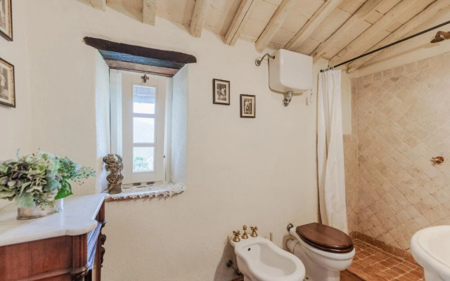 Gran Burrone Castle in Borgo a Mozzano