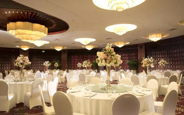 Ovation Seven-Cultivation Hotel