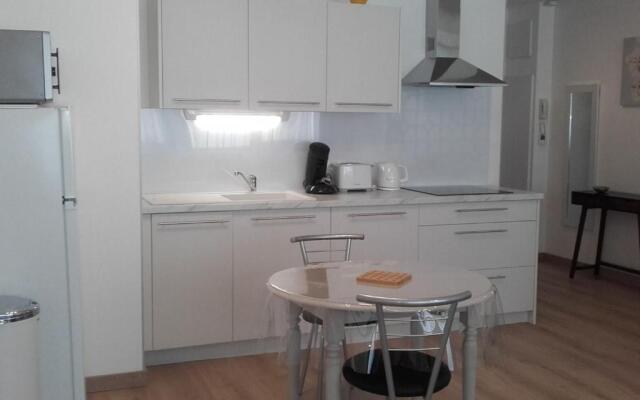 Appartement Aix-les-Bains, 1 pièce, 2 personnes - FR-1-617-3