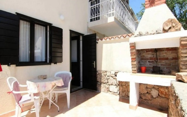 Mat - in a cosy stone house - SA1(2)