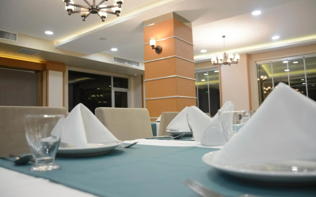 White Star Hotel