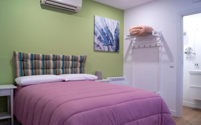 Moncloa room apartments