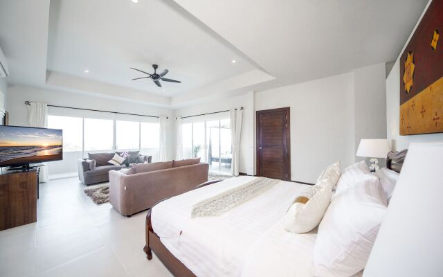 View Peche Villa 8 Bed 180 Degree Views across the Andaman Sea