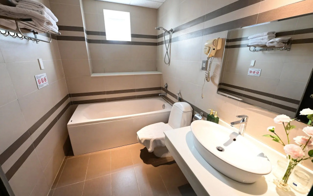 Adina Hotel