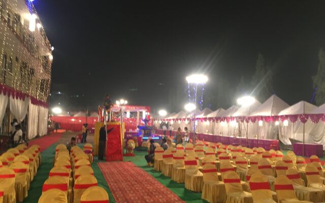 Hotel Mangalam Palace - Lucknow Airport