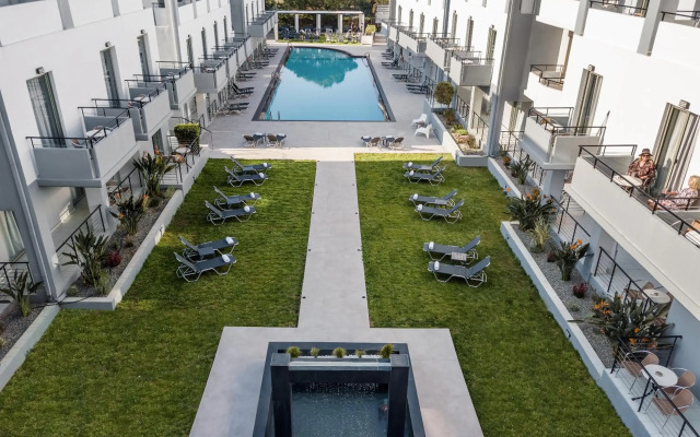 Sunrise Village Hotel