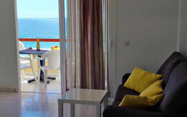 Las Vistas Apartment, Ocean View, 2 Bedrooms & Free Wifi