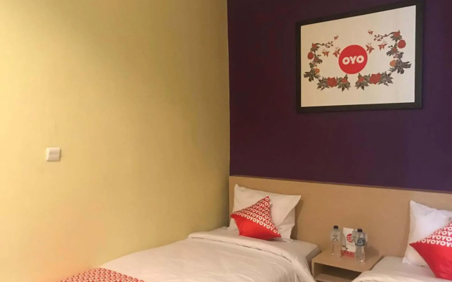 OYO 1095 Rap Hotel