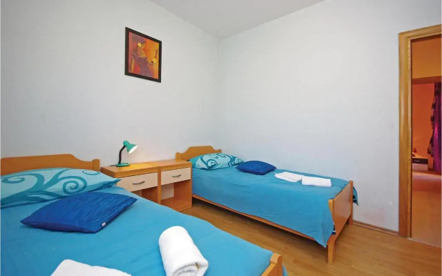 Holiday Home Kresevo with Fireplace 11