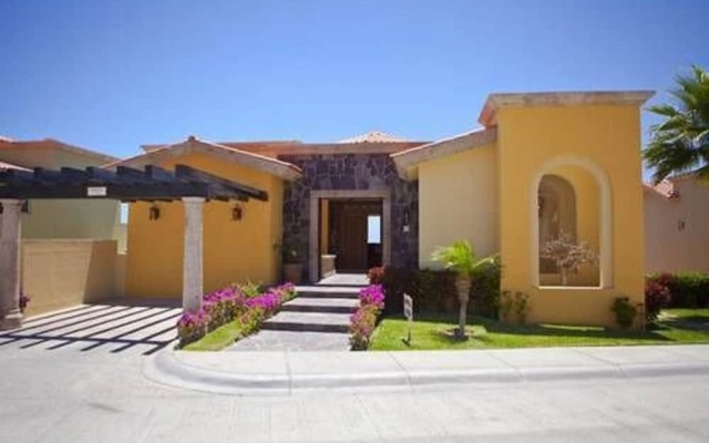 3-bedroom Ocean View Villa in Cabo San Lucas