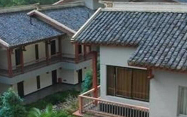 Hollyear Inn Zhangjiajie