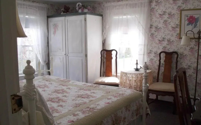 A White Swan Bed and Breakfast