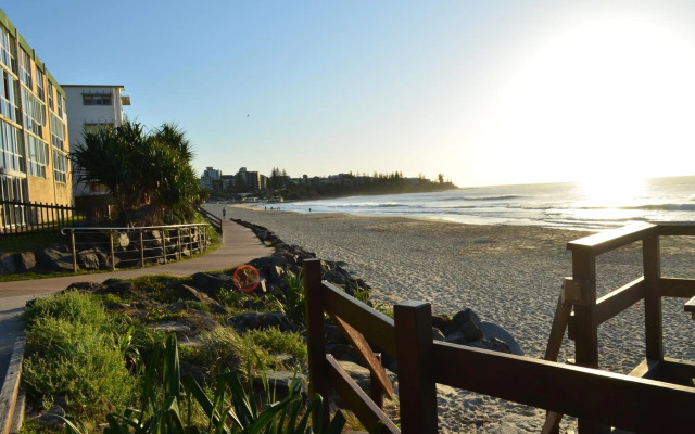Pandanus Shores Kings Beach