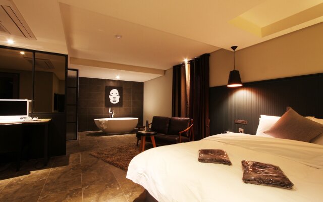SR Design Hotel