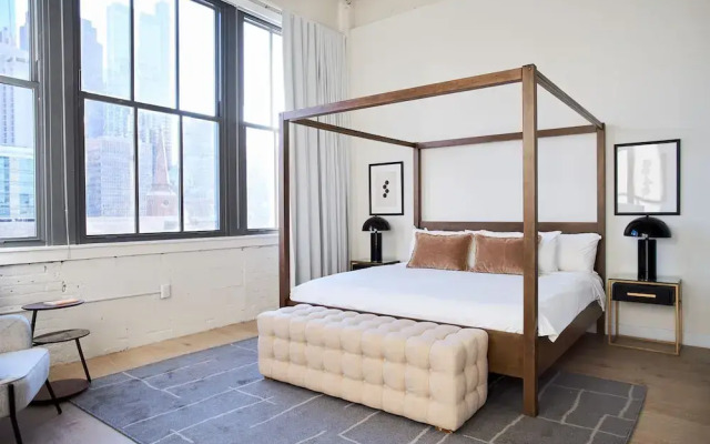 Contemporary Museum District Suites by Sonder