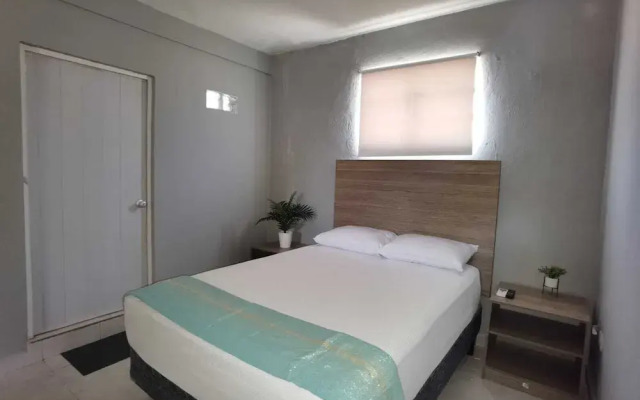 8th Street Suites