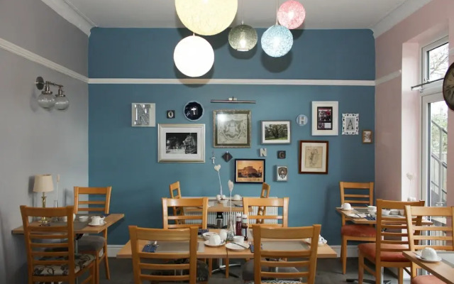 The Linden Leaf Hotel