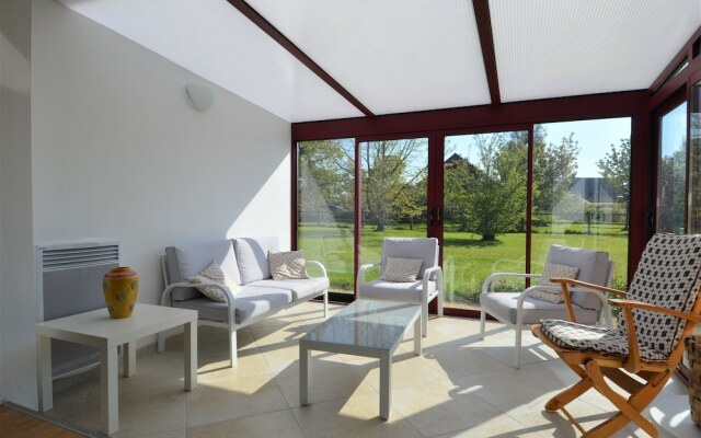 Maison de Campagne : Grand Jardin et Bois Privés