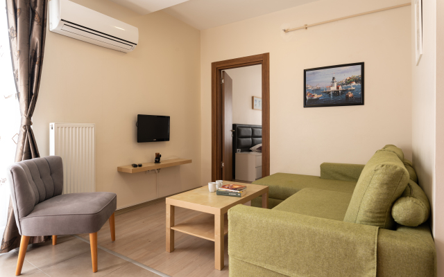 A Hotels & Suites