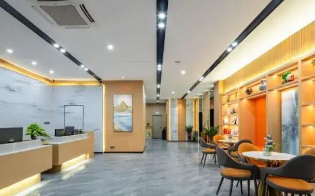 Boroyaman Hotel