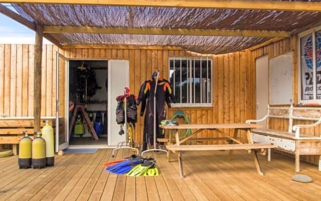 PuraVida Divehouse