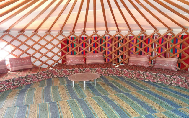 Genghis Khan in the Golan - Hostel