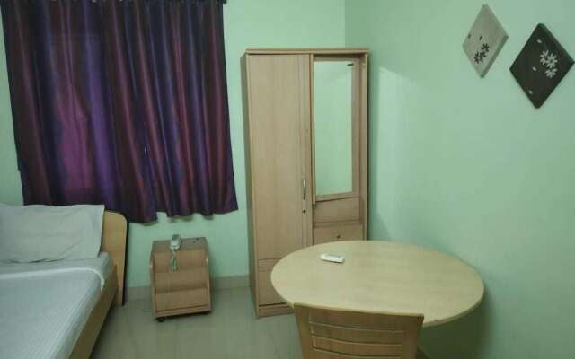 Maxi Stay - Royapettah