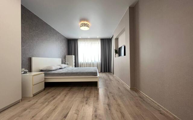 EasyRent Тухачевского,84