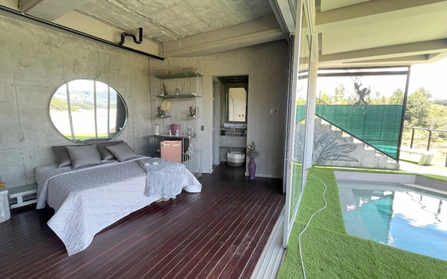 EleMYNT LifeStyle Hotel