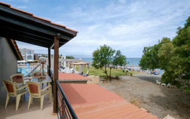 Seafront Paradise