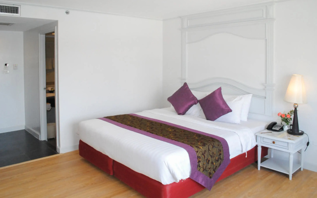 CH Hotel