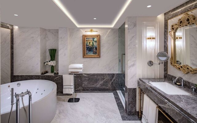Melia Hanoi