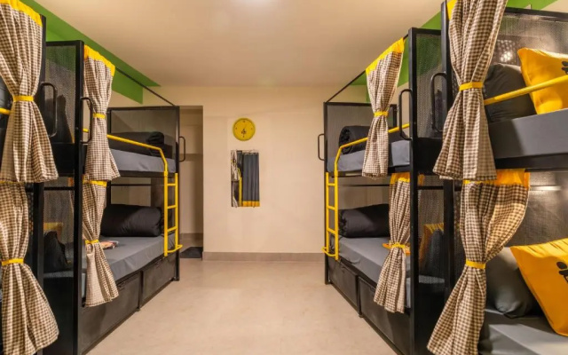 The Hosteller Rishikesh, Laxman Jhula