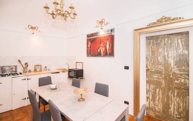 Piazza Vittorio Veneto Elegant Flat