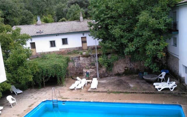 Pensión Arroyo de La Teja