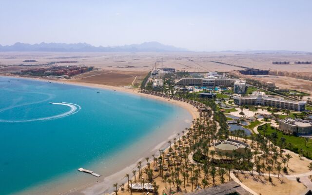 Palm Royale Resort - Soma Bay