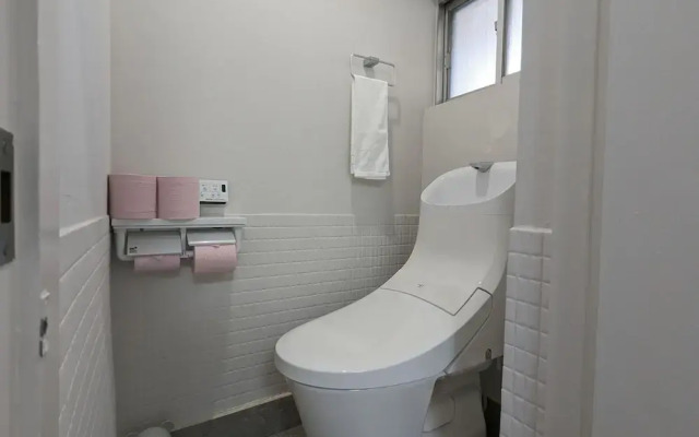 Koganeno-Mori Apartment