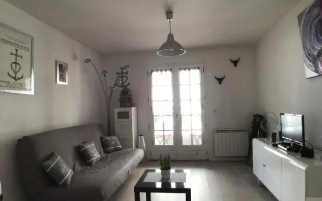 Studio Saintes-Maries-de-la-Mer, 1 pièce, 4 personnes - FR-1-475-46