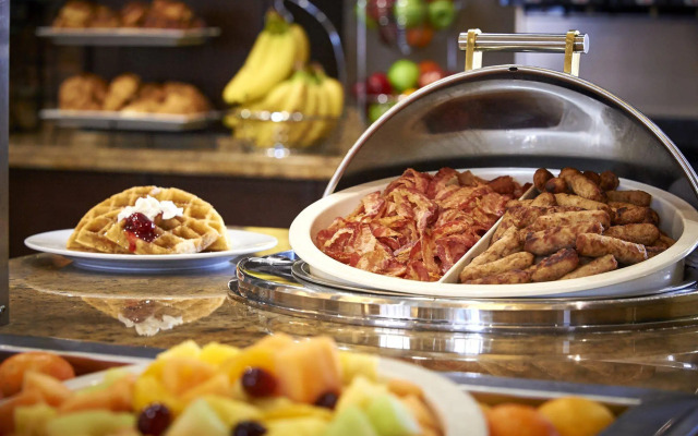 Staybridge Suites Hamilton Downtown by IHG