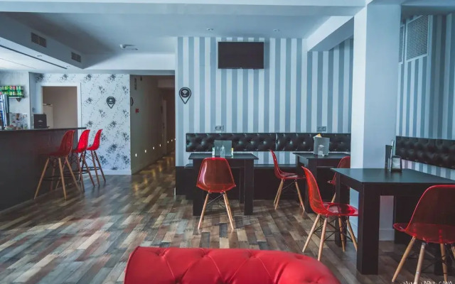 Deluxe Hostels & Suites Merida