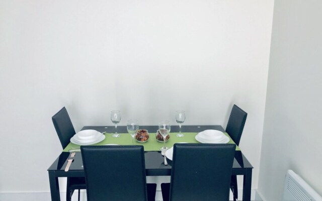 Snapos Luxury Serviced Apartments – Shield House