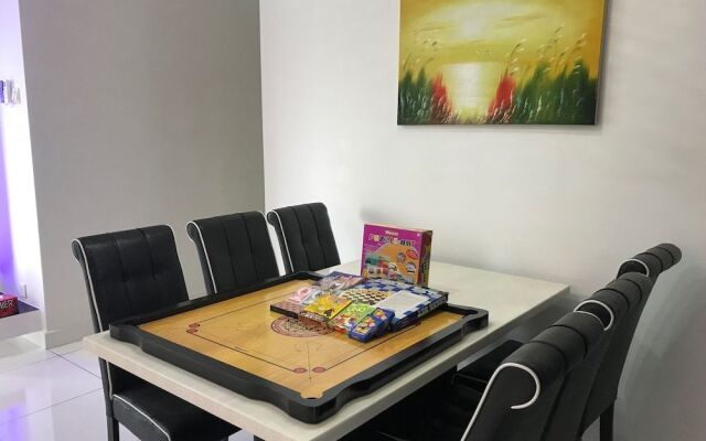 JB Staycation next to Paradigm Mall JB