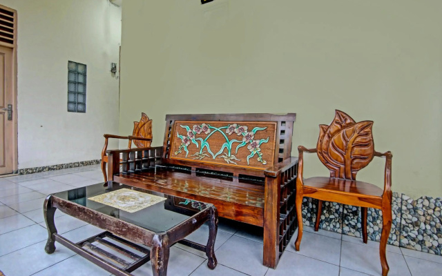 Oyo 91268 Homestay Bu Erma Syariah – Lobby – Palembang