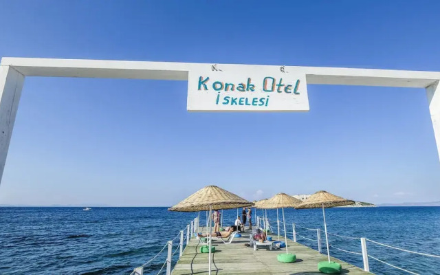 Karaburun Konak Hotel