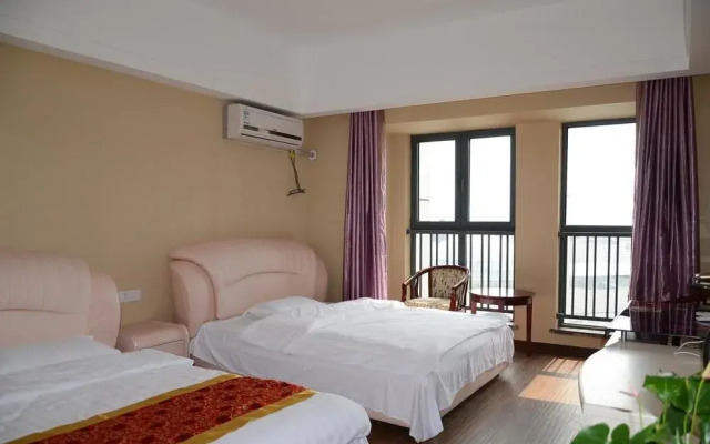 Jinyijia Hotel