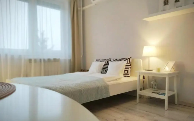 White Almond Apartment