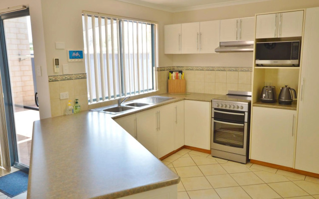 Blue Ocean Villa 7 - Kalbarri WA