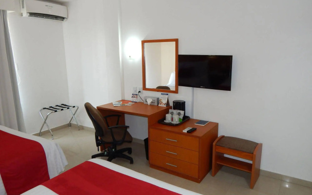 Days Inn by Wyndham Minatitlan