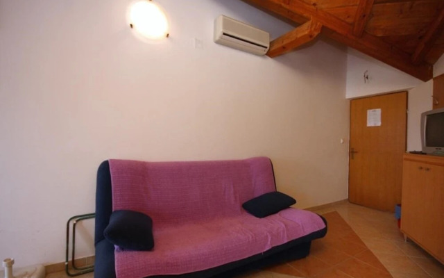 Dragan - Close to the sea & Center - A5