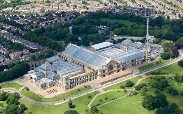 Super New Studio Sleeps 2